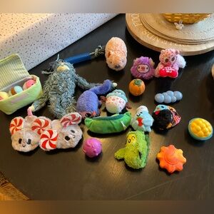 19 Bark Box Toys Set